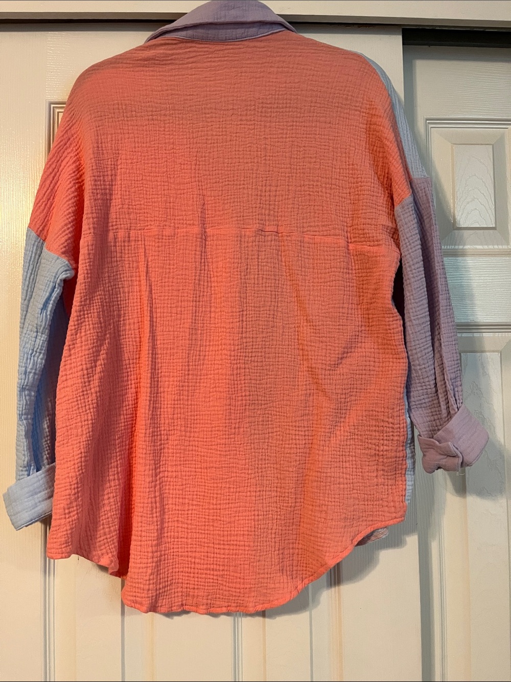 Color block button up, size large - Picture 4 of 4